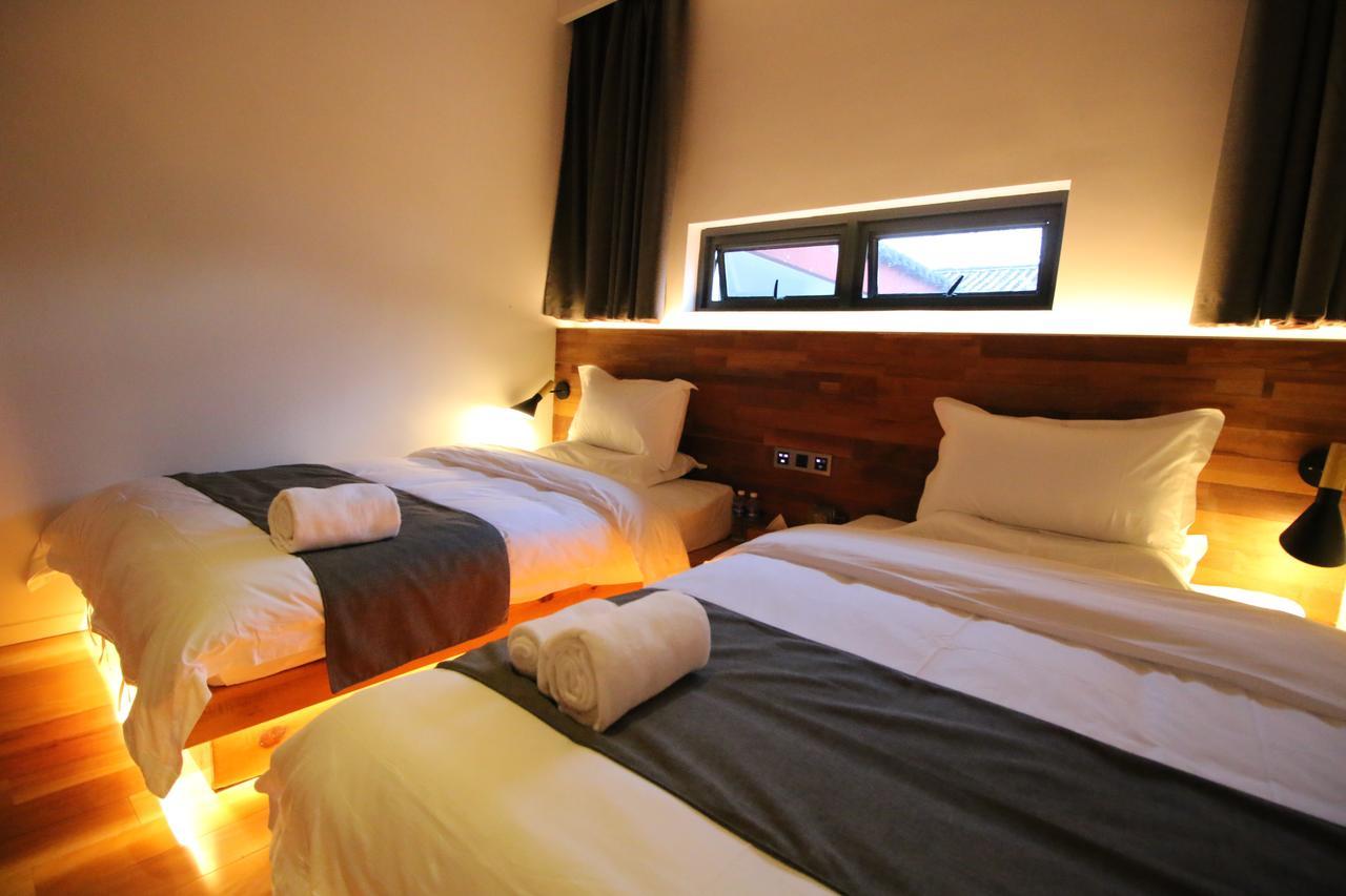 Lijiang Shuhe Travelling Hotel Exterior photo